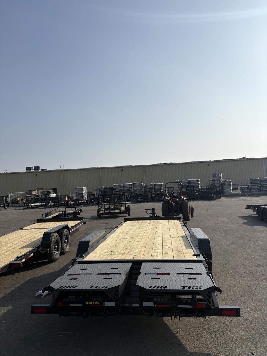 Big Tex 16EH, Equipment, 83" X 22', 17.5K, Dovetail, Mega Ramps, X-Series Image 1