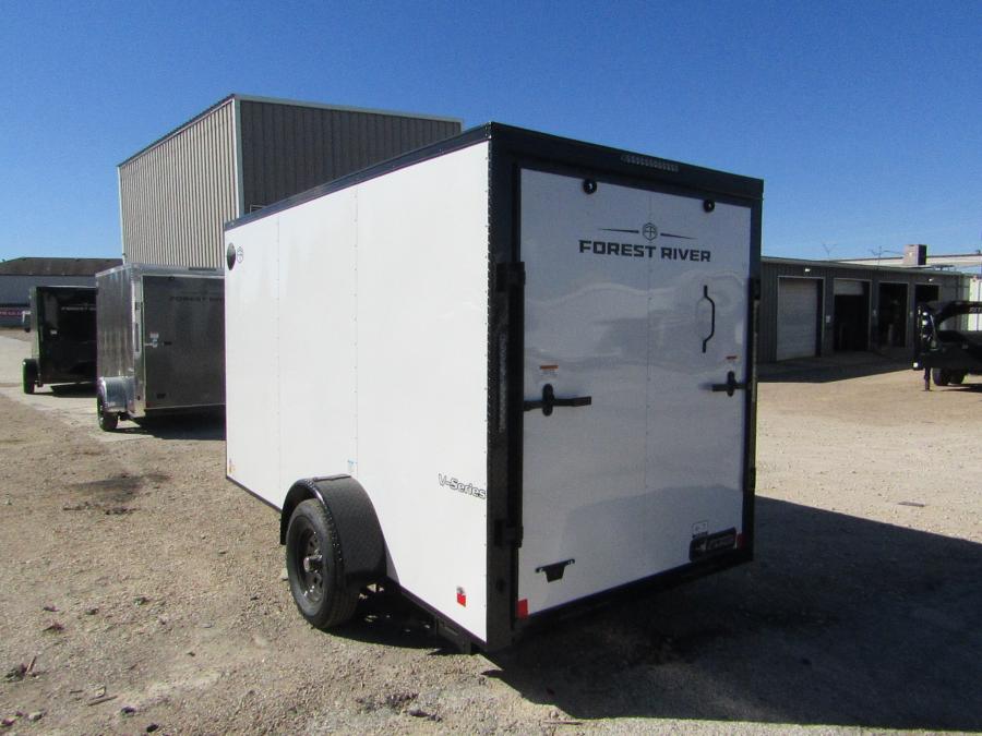 VHW6 6X12 ENCLOSED RAMP DOOR WHITE Image 1