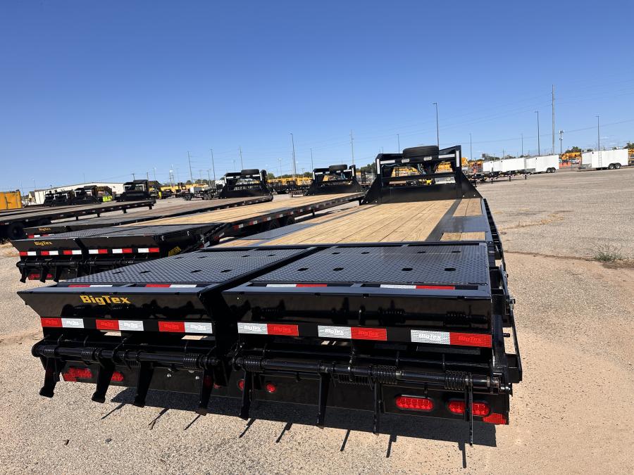 Big Tex 14GN, Gooseneck, 102″ x 30′, 15.9K, Dovetail, Mega Ramps Image 2