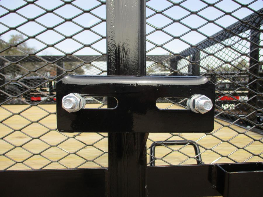 TOP HAT 16X83 UTILITY, 24" EXPANDED METAL SIDES, 4' RAMP GATE Image 4