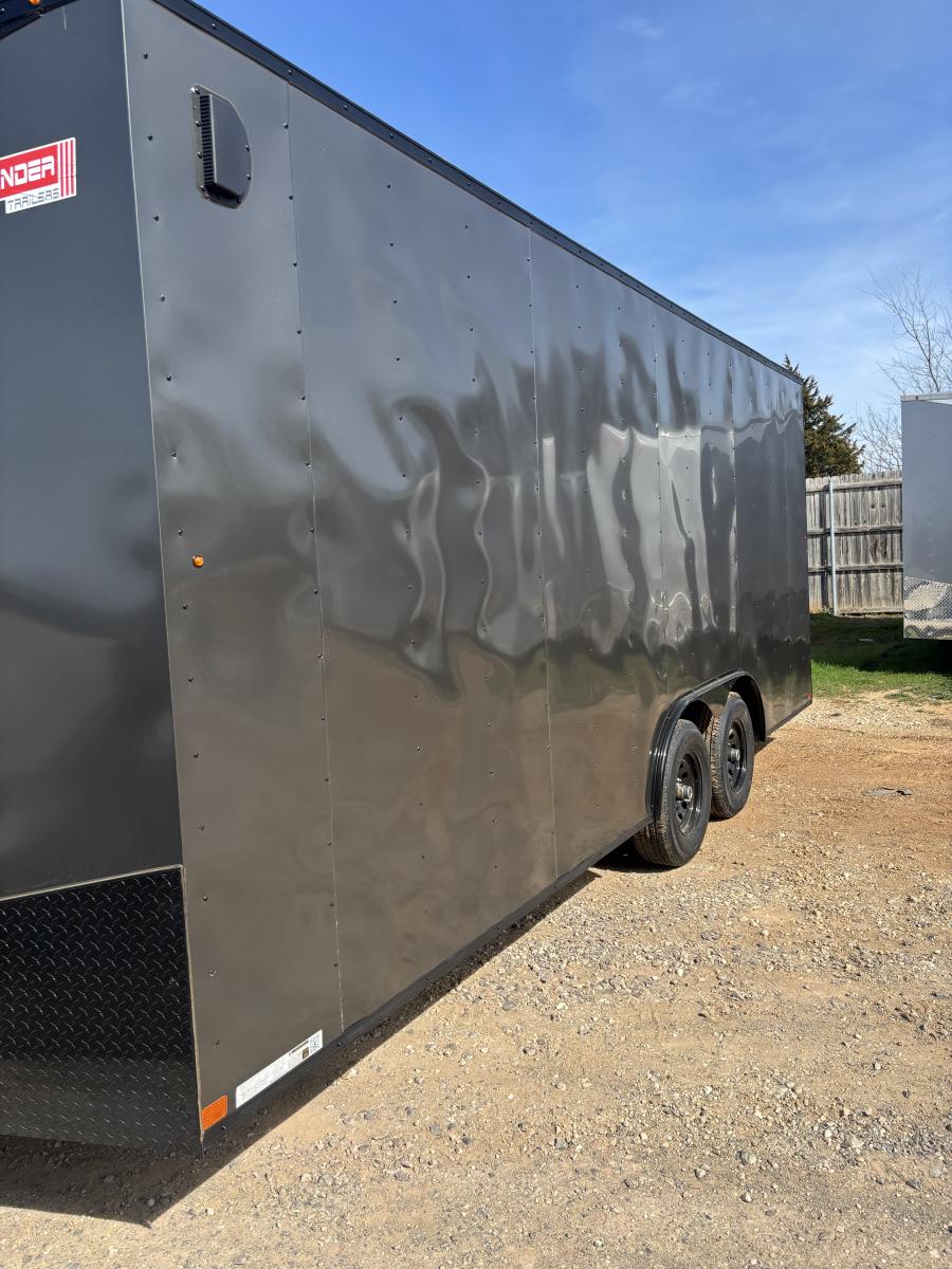 85X20 CARRY-ON 85X20 ENCLOSED 10K RD Image 1