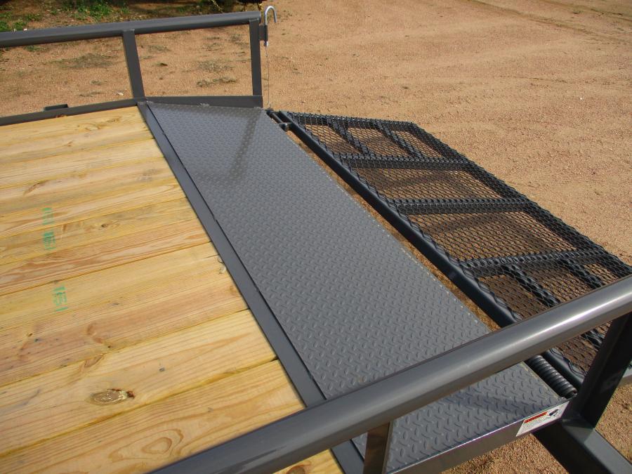 TOP HAT 14X83SA PIPE TOP UTILITY, 2’DT/3’RAMP, GREY Image 2