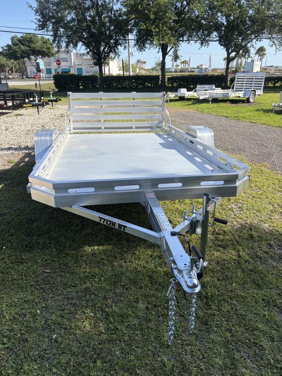 Aluma 7712 Aluma 78" x 142" SA Utility Trailer, Bi-Fold Tailgate Image 3