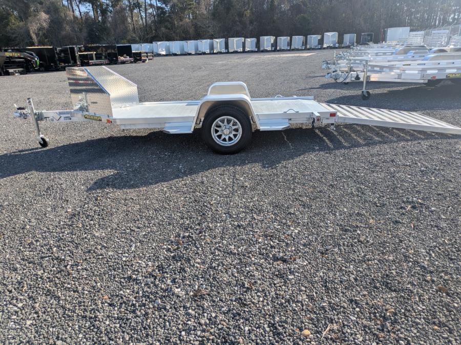 Aluma MC10 Aluma 10 Motorcycle SA RAMP Trailer, Bed Size - 51" x 125" Image 3