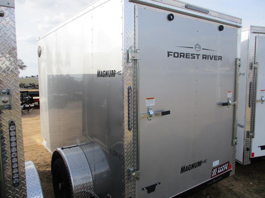 VHW6X10 ENCLOSED RAMP DOOR SILVER Image 1