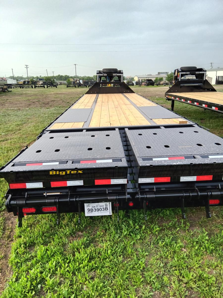Big Tex 22GN, Gooseneck, 102" x 25', 23.9K, Dovetail, Mega Ramps Image 1