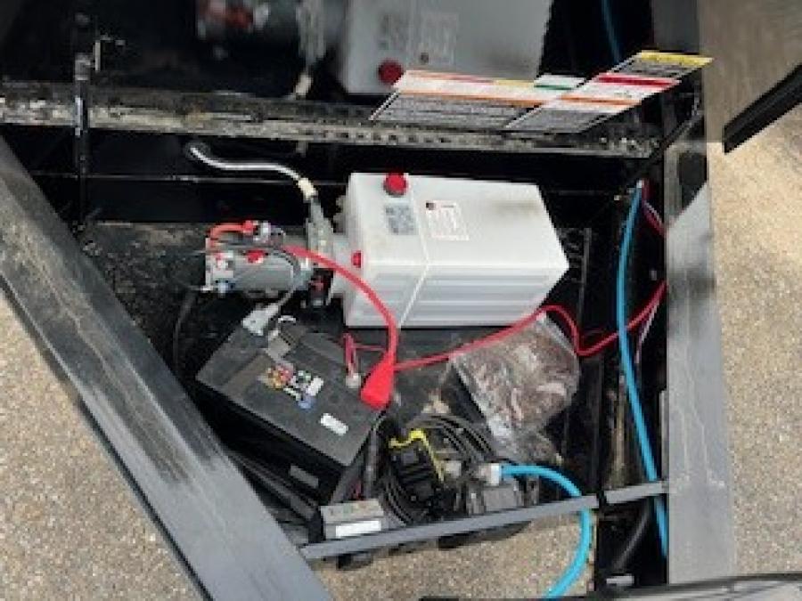 Big Tex 14TD 15.4K HD TELESCOPIC DUMP 83"x1 6SIR, BLACK Image 5