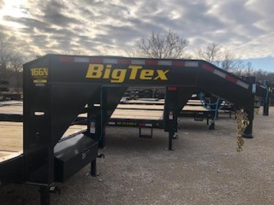 Big Tex 16GN, Gooseneck, 102" x 40', 17.5K, Dovetail, Mega Ramps Image 1