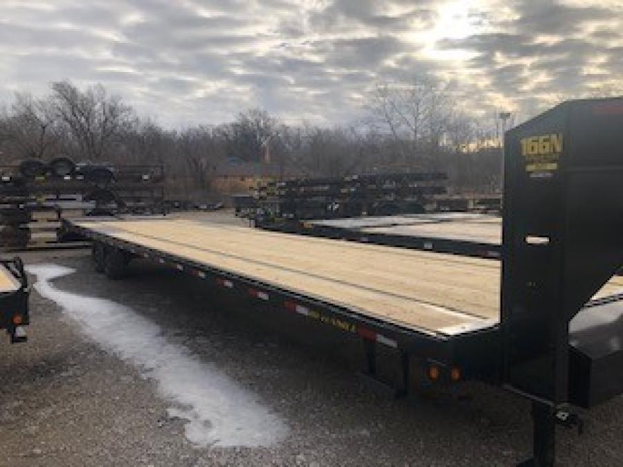 Big Tex 16GN, Gooseneck, 102" x 40', 17.5K, Dovetail, Mega Ramps Image 2