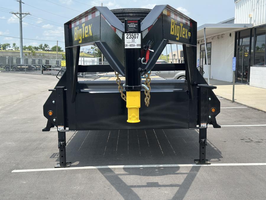 Big Tex 16GN, Gooseneck, 102" x 40', 17.5K, Dovetail, Mega Ramps Image 5