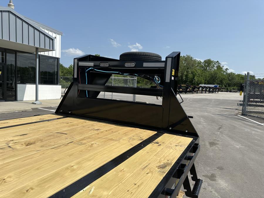 Big Tex 16GN, Gooseneck, 102" x 40', 17.5K, Dovetail, Mega Ramps Image 6