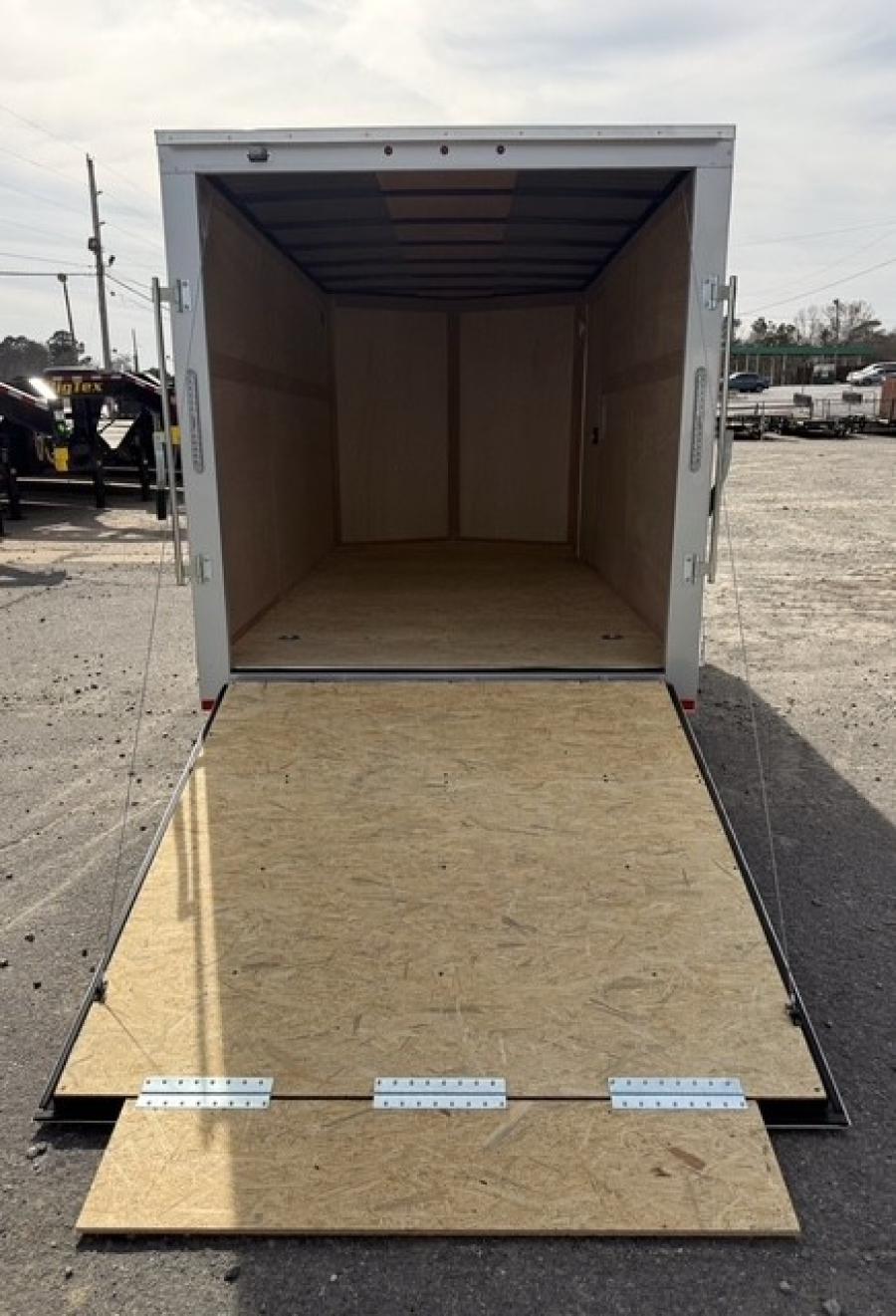 7X14 CARRY-ON 7X14 ENCLOSED 7K RD S Image 1