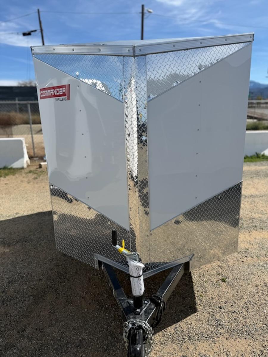 5X8C CARRY-ON 5X8 ENCLOSED 3K RD WH Image 0