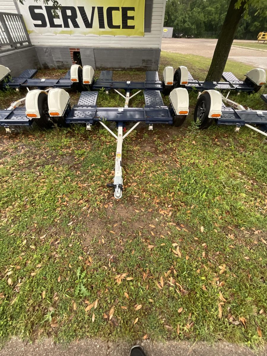 Master Tow 80TH 80THDEB  TOW DOLLY W/LED LIGHT ALUM WHEELS W/RADIAL TIRES Image 0