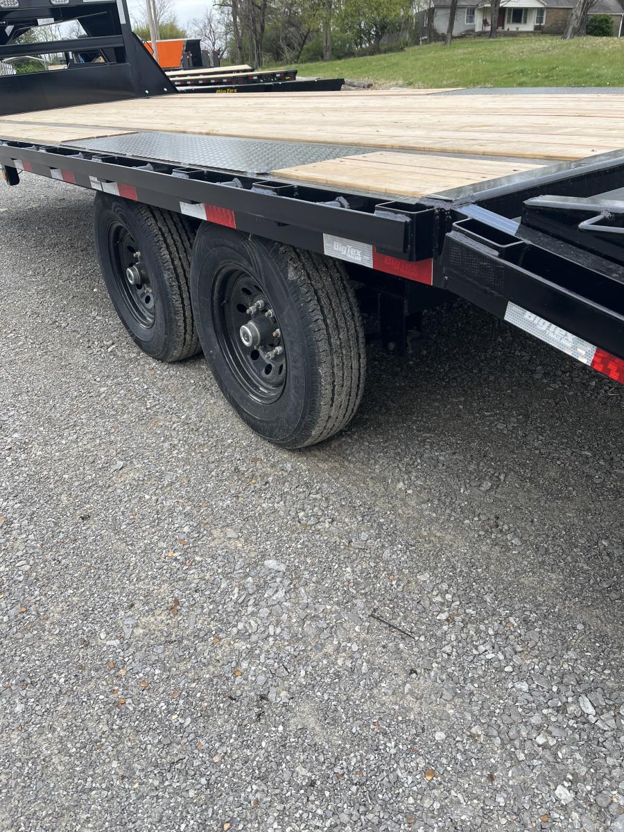 Big Tex 14GN, Gooseneck, 102" x 25', 15.9K, Dovetail, Mega Ramps Image 3