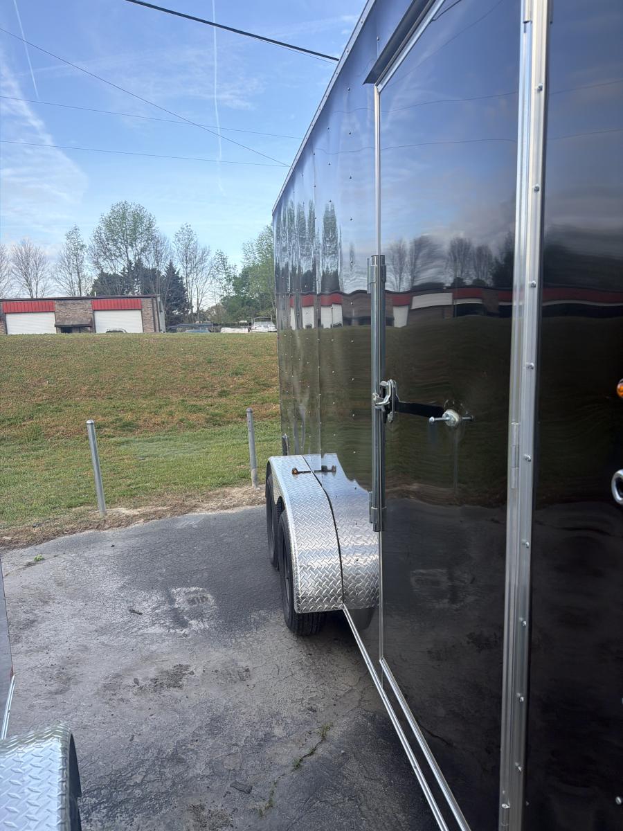 7X16 CARRY-ON 7X16 ENCLOSED 7K RD B Image 0