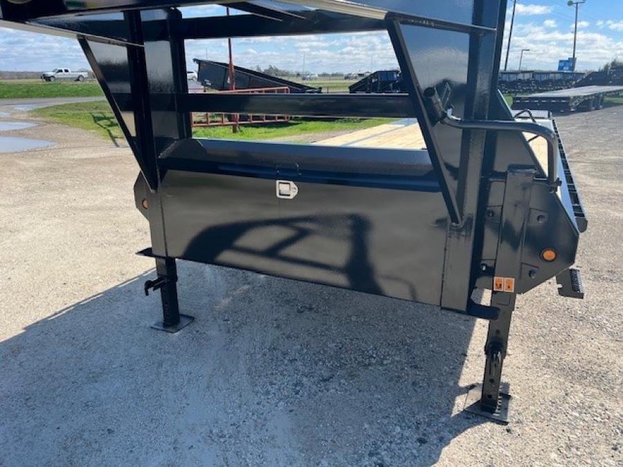 Big Tex 14GN, Gooseneck, 102″ x 30′, 15.9K, Dovetail, Mega Ramps Image 2