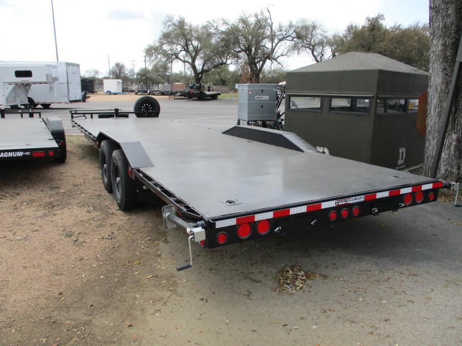 PJ TRAILERS B8J30X102 14K BP SP 14PLY LRG STR DCK TB WP SF 11GA SIR BK Image 1