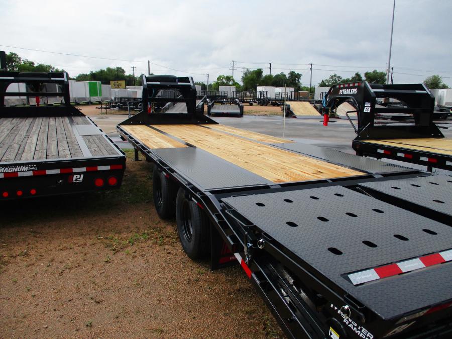 PJ LD, Gooseneck, 25' x 108", 25k, Dovetail Image 2