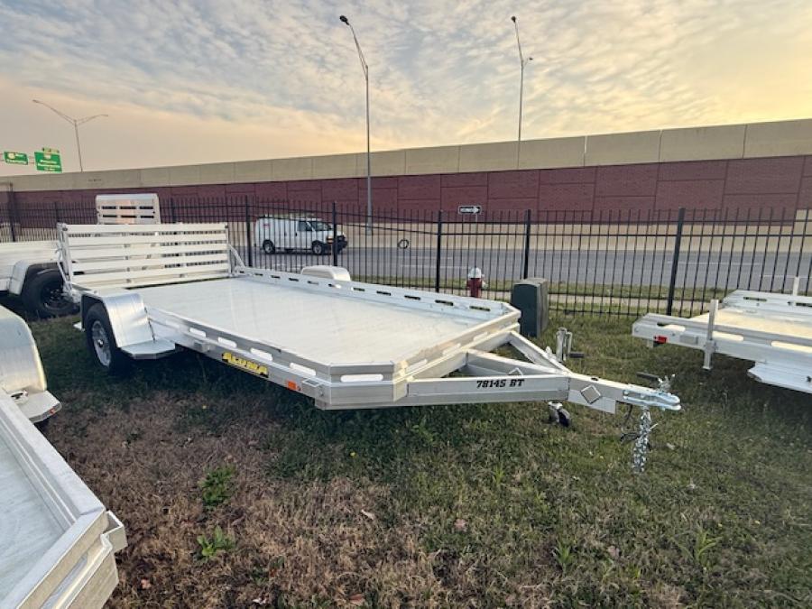 Aluma 7814 ALUMA 77-1/2" X 168" TA TRAILE W/BI-FOLD Image 1