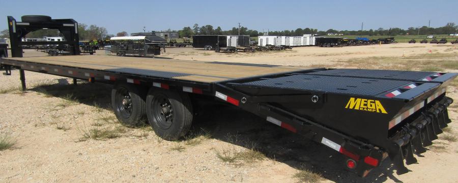 Big Tex 16GN, Gooseneck, 102" x 35', 17.5K, Dovetail, Mega Ramps Image 5