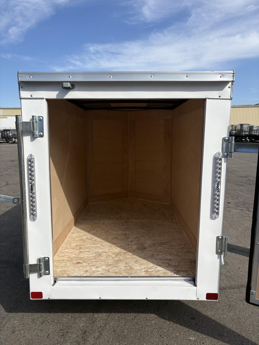 4X6C CARRY-ON 4X6 ENCLOSED 2K RD WH Image 2