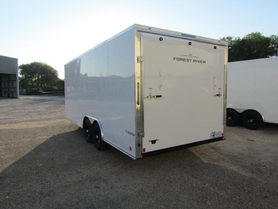 VHW8 85X20 ENCLOSED RAMP DOOR WHITE Image 4