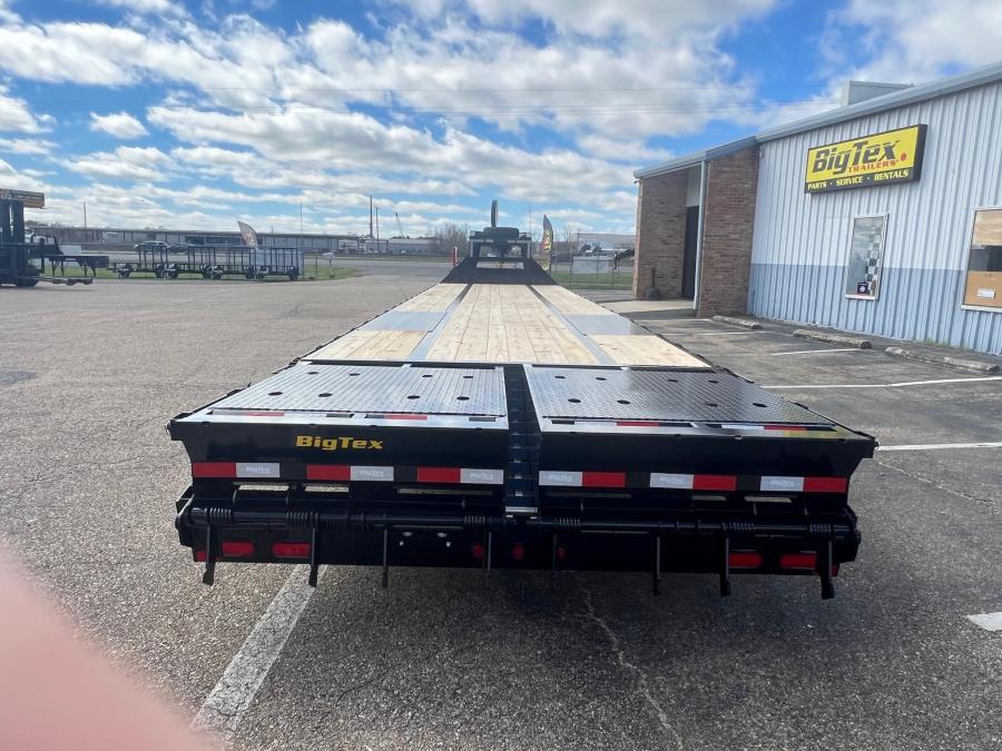 Big Tex 22GN, Gooseneck, 102" x 40', 23.9K, Dovetail, Mega Ramps Image 1