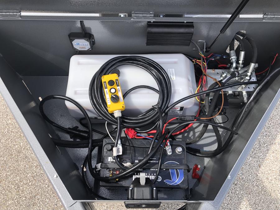 B-Wise Ultimate Dump, 82" x 14', Hydraulic jack/double acting gate, Wireless remote, 15.4K Image 10