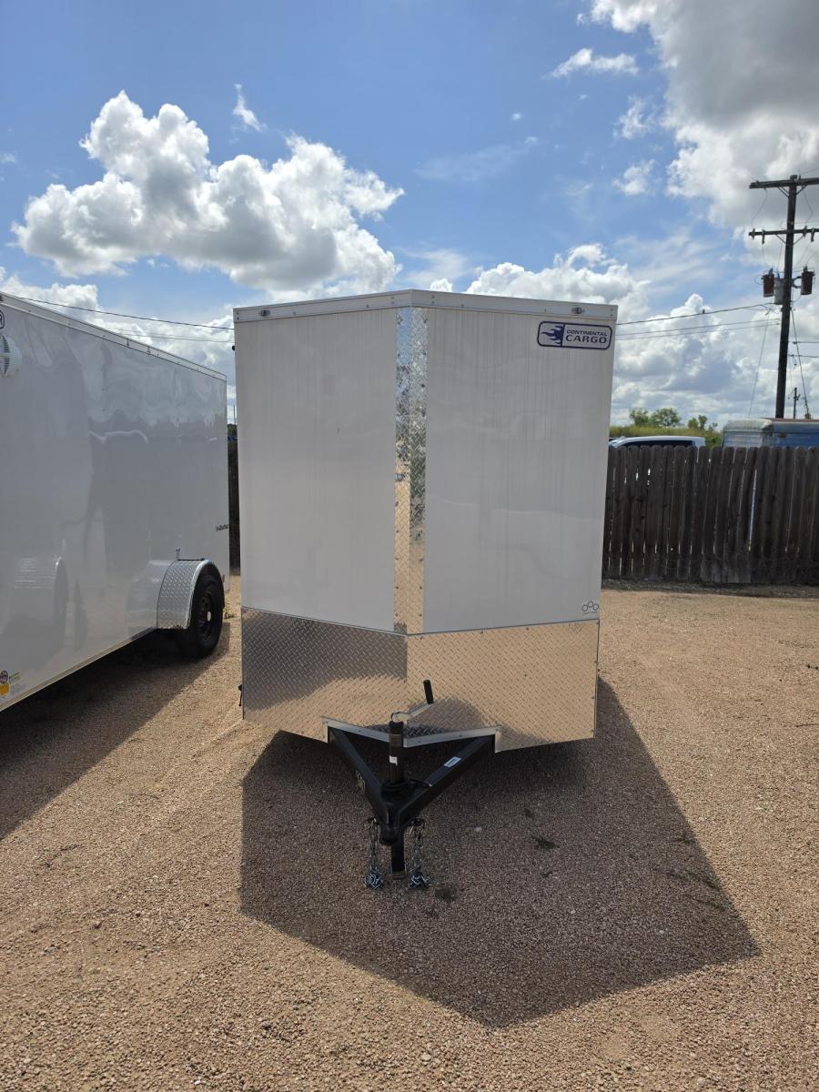 VHW6 6X10 ENCLOSED RAMP DOOR WHITE Image 1