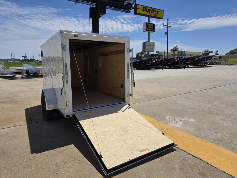 5X10 CARRY-ON 5X10 ENCLOSED 3K RD W Image 1