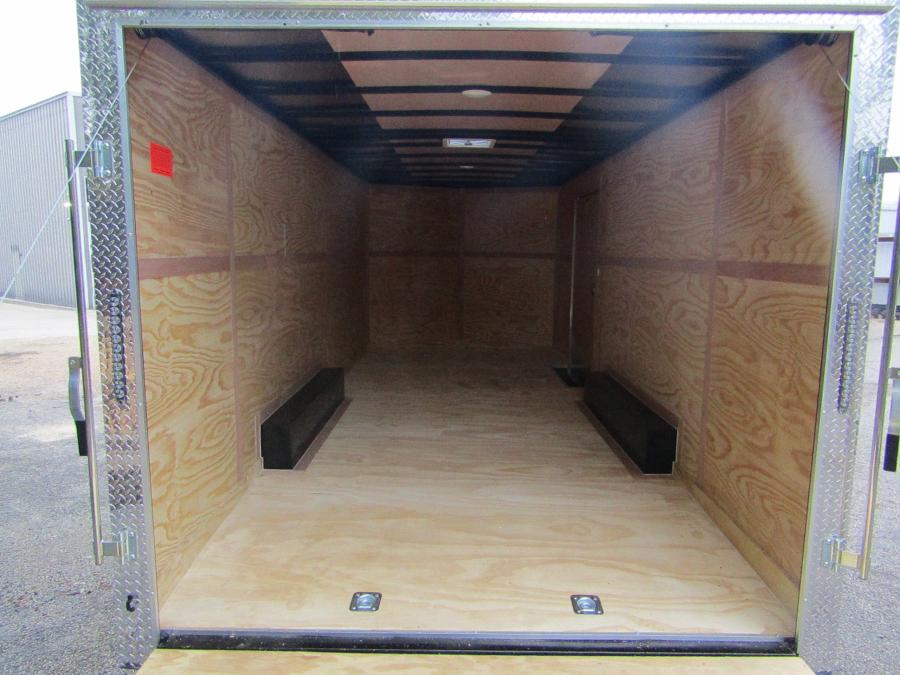 VHW8 85X20 ENCLOSED RAMP DOOR BLACK Image 2
