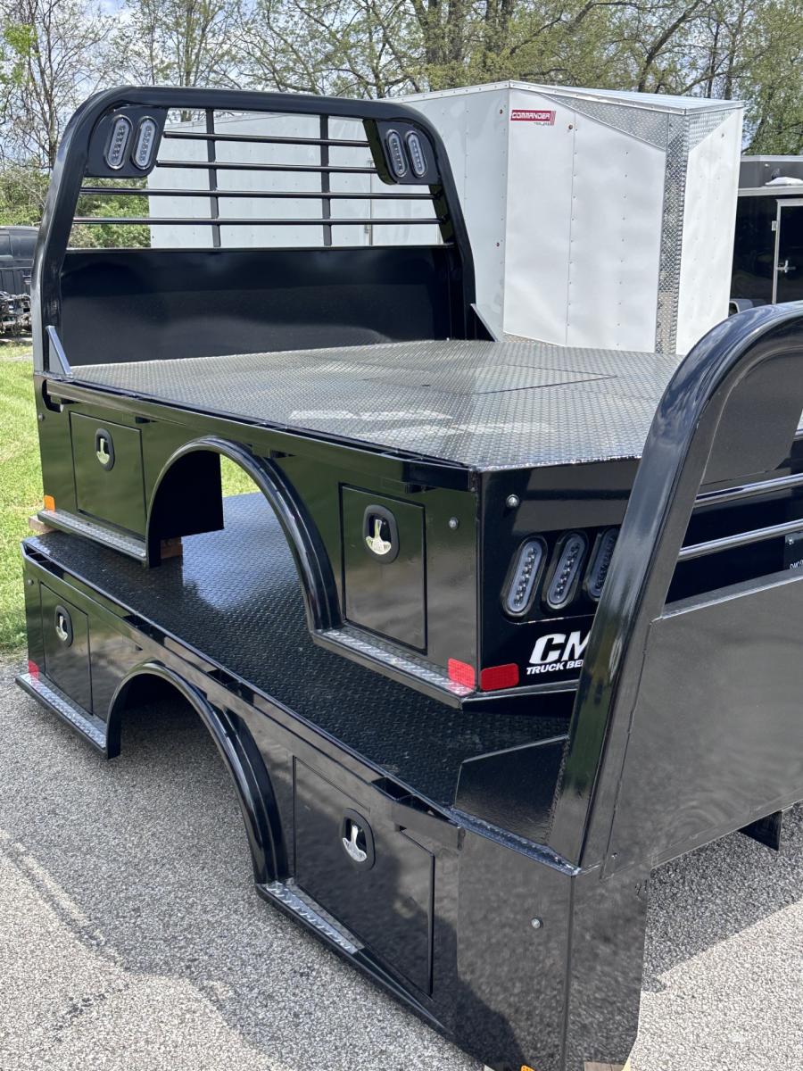 CM SK BED 114" L X 94" W X 84" CA X 34" RUNNERS Image 1