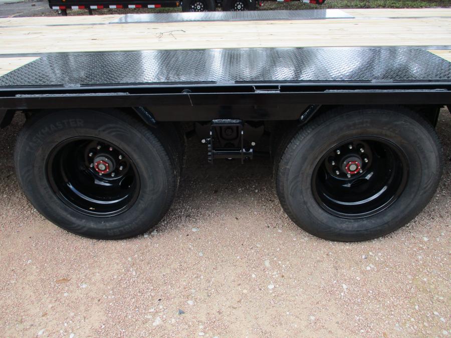 PJ LD, Gooseneck, 40' x 108", 25k, Dovetail, Ratchets w/ Slide Track Image 10