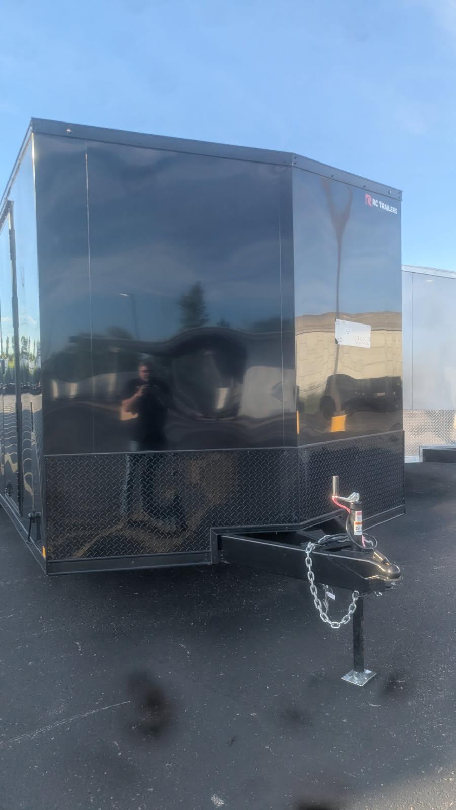 RDLX 85X24 TA RC ENCLOSED RAMP DOOR 10K BLK BLK OUT Image 3