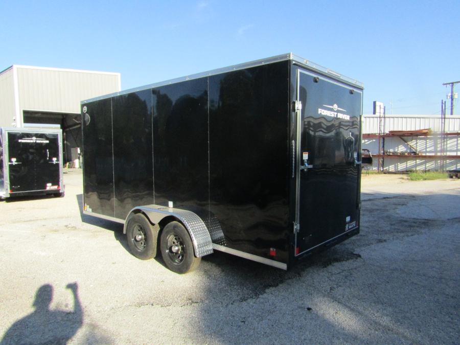 LEE7 CARGO MATE 7X16 10K RD BLACK BY FOREST RIVER Image 3