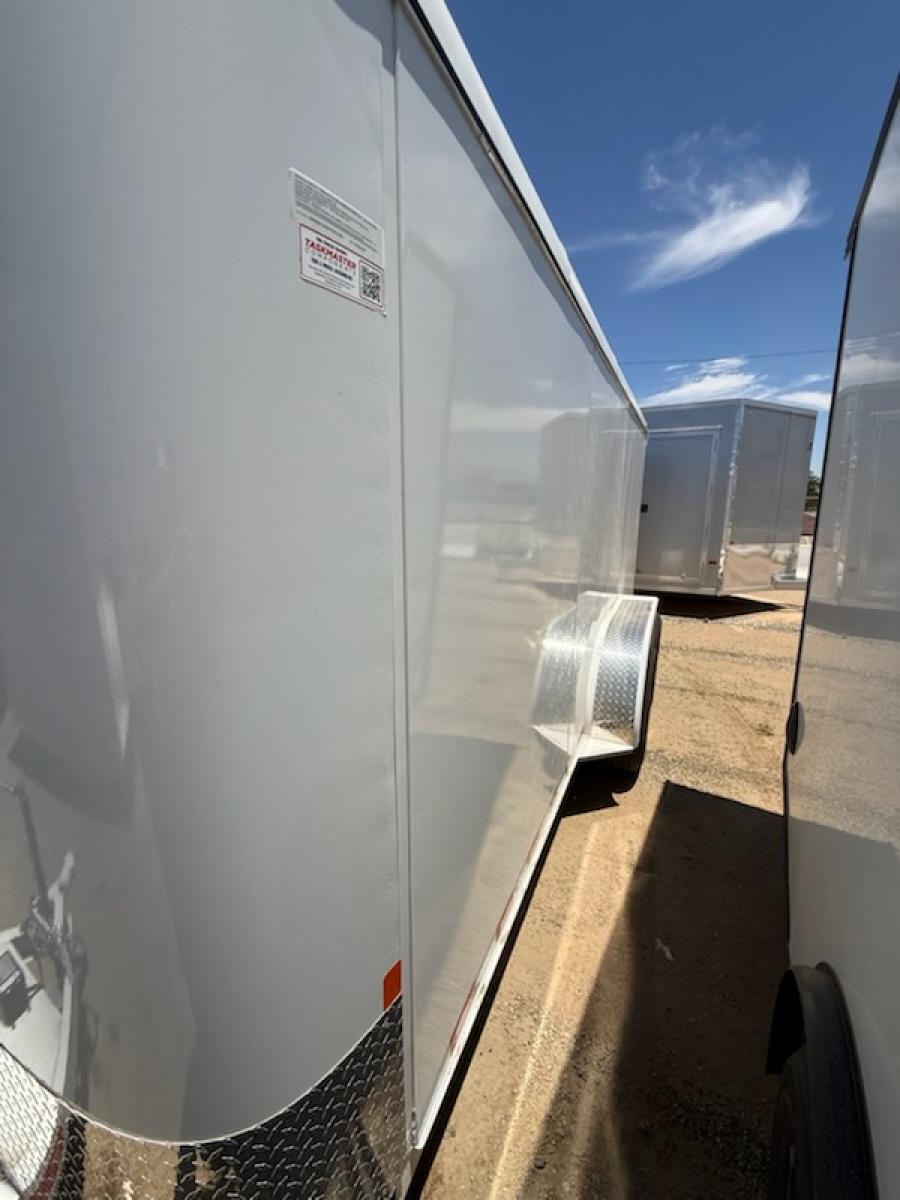 CONTRACTOR ENCLOSED CARGO BUMPER PULL BY DELTA 16X6X6 Image 3