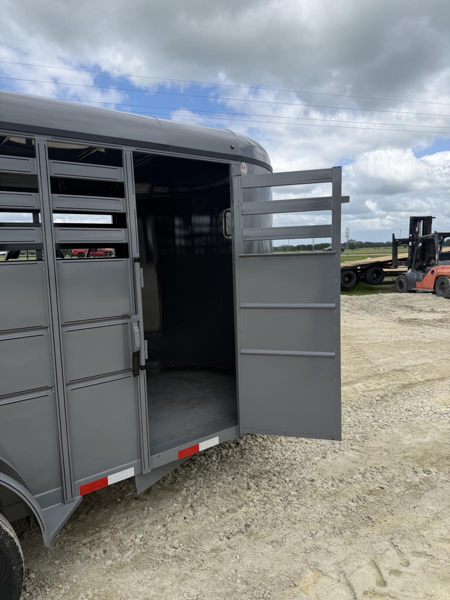 16 X 6 X 6.6 LIVESTOCK TRAILER BY DELTA MFG Image 8