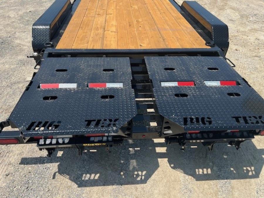 Big Tex 14EH, Equipment, 83" x 18', 15.4K, Dovetail, Mega Ramps, X-Series Image 4