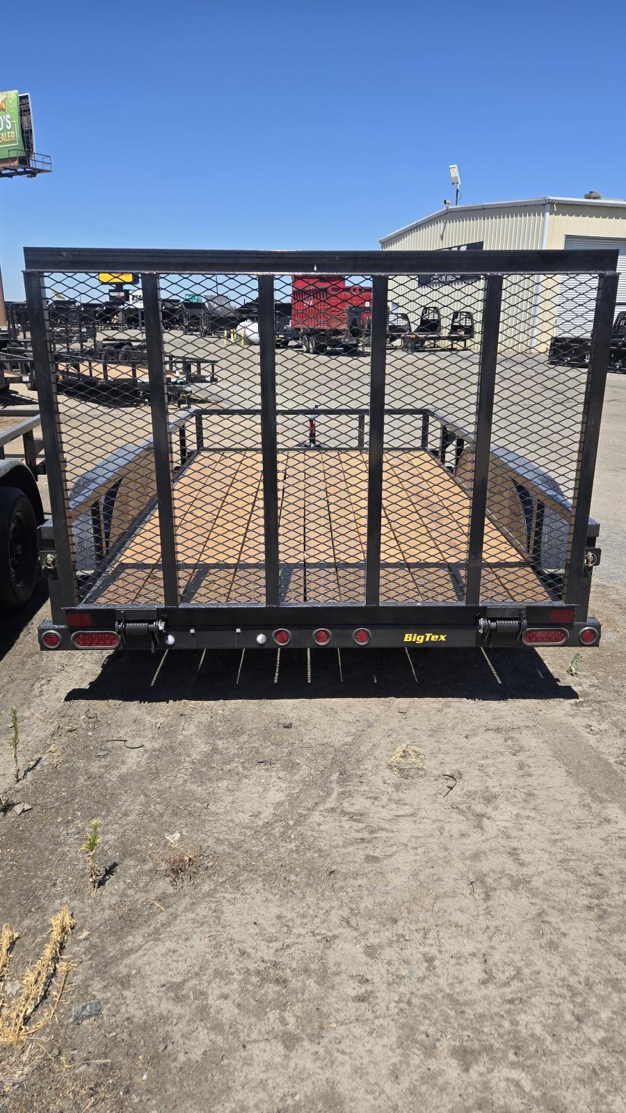 Big Tex 70PI-X 7K TAND SQ TU UTL 83"X16 BLK Image 2