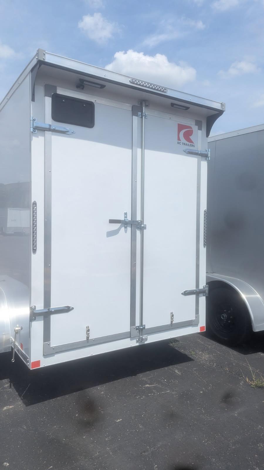 RDLX RDLX 7 X 14 TA FLAT TOP WEDGE ENCLOSED TRAILER BY RC Image 2
