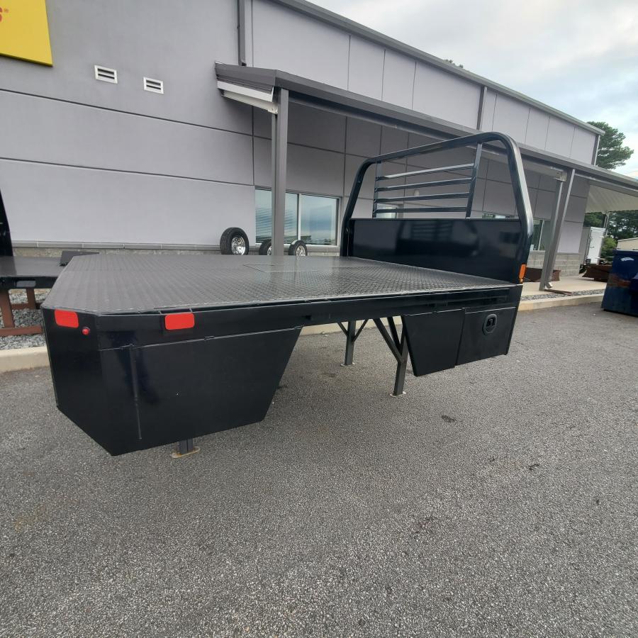 CM wr-0 Warrior 84/57/42 full head rac BY CM TRUCKBEDS Image 0