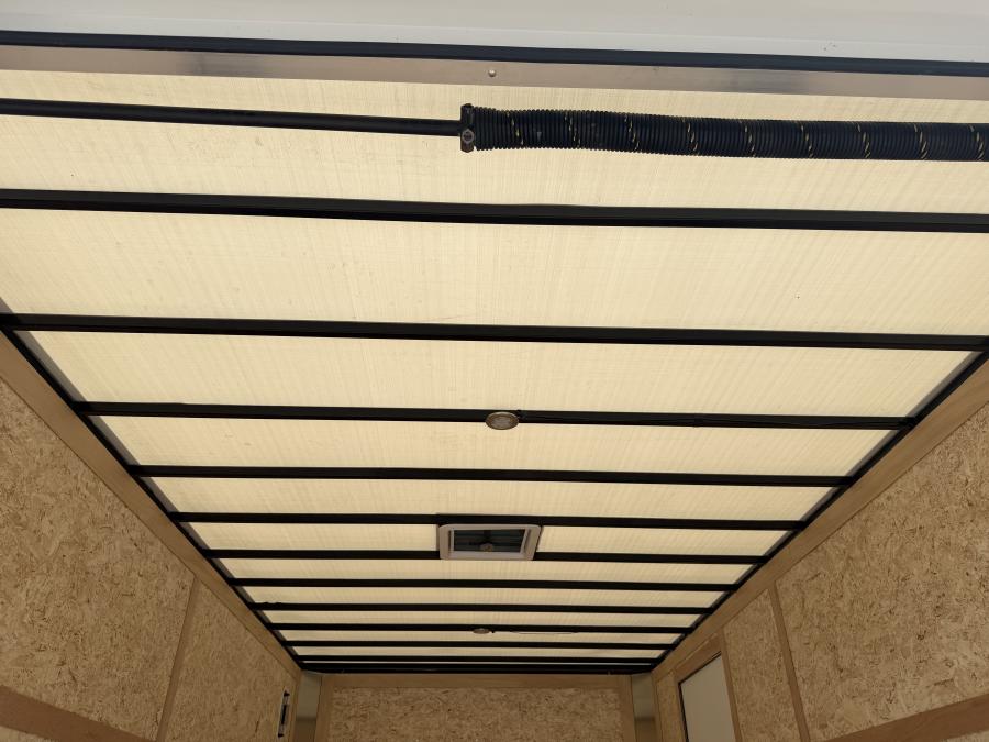 RC Trailers Heavy-Duty 8.5' x 16', Cargo/enclosed, 9.9k Image 6