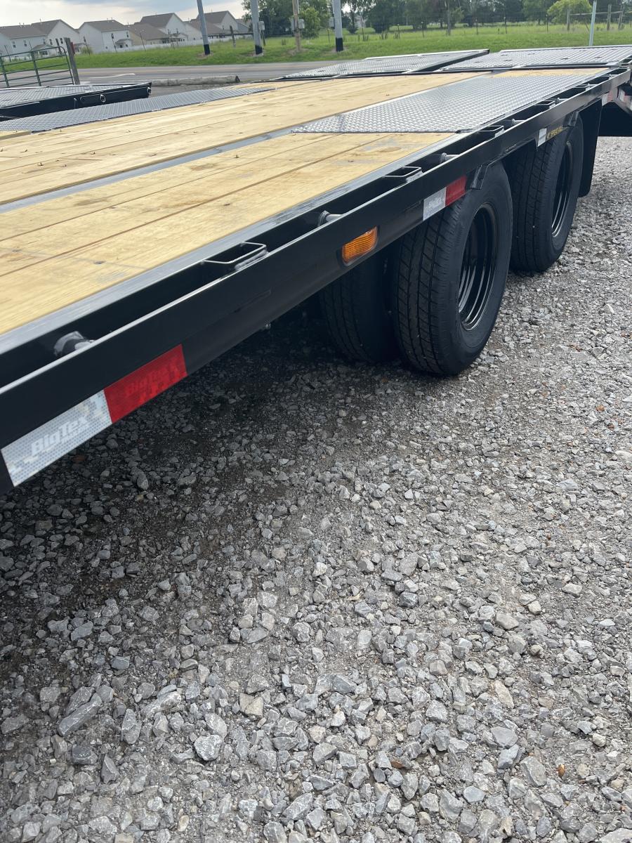 Big Tex 25GN, Gooseneck, 102" x 30', 25.9K, Dovetail, Mega Ramps Image 3