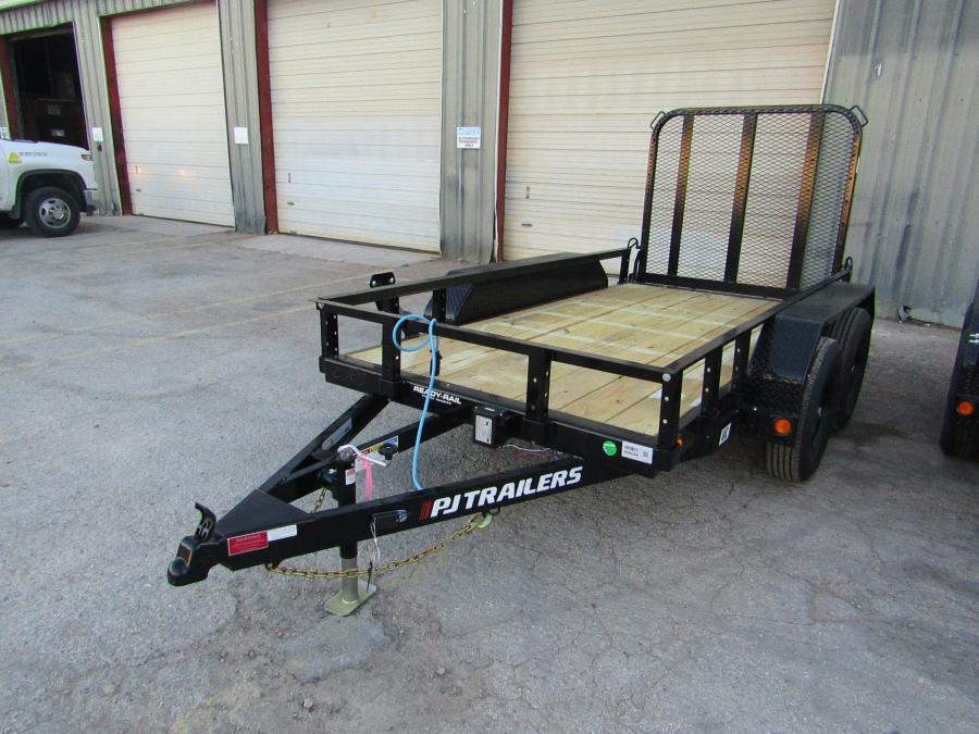 5X12 TANDEM AXLE UTILITY TRAILER W/ REMOVABLE RAILS, ATP FENDERS, REAR RAMPGATE, ELEC BRKS Image 0
