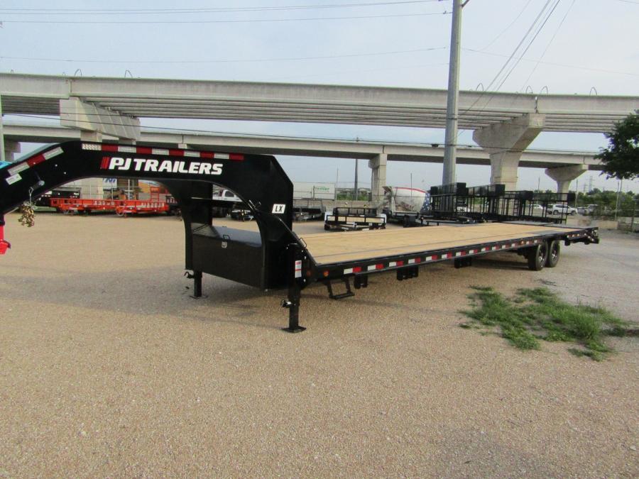 PJ LS, Gooseneck, 40' x 108", 17.5k, Dovetail, Ratchets w/ Slide Track Image 0