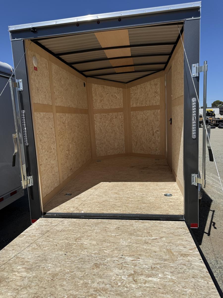TM6X CARRY-ON 6X10 CTD 3K RAMP DOOR Image 1