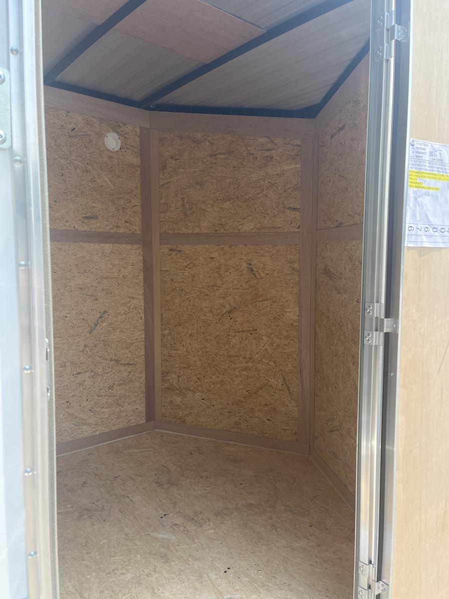 TM6X CARRY-ON 6X10 CTD 3K RAMP DOOR Image 6