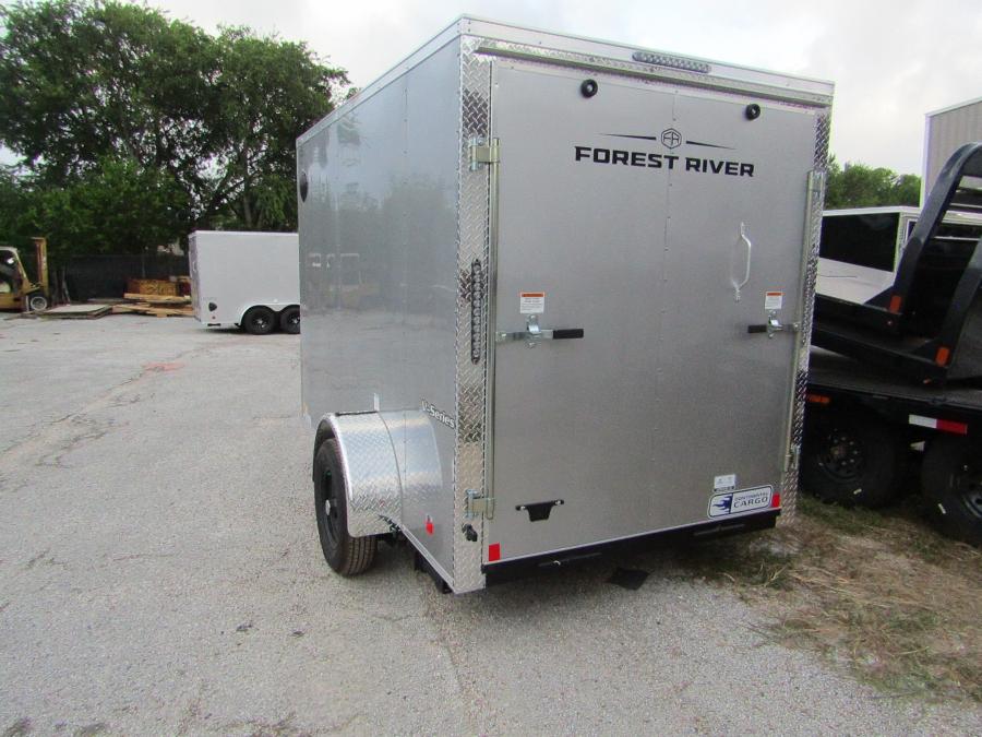 VHW6 6X10ENCLOSED RAMP DOOR SILVER Image 2