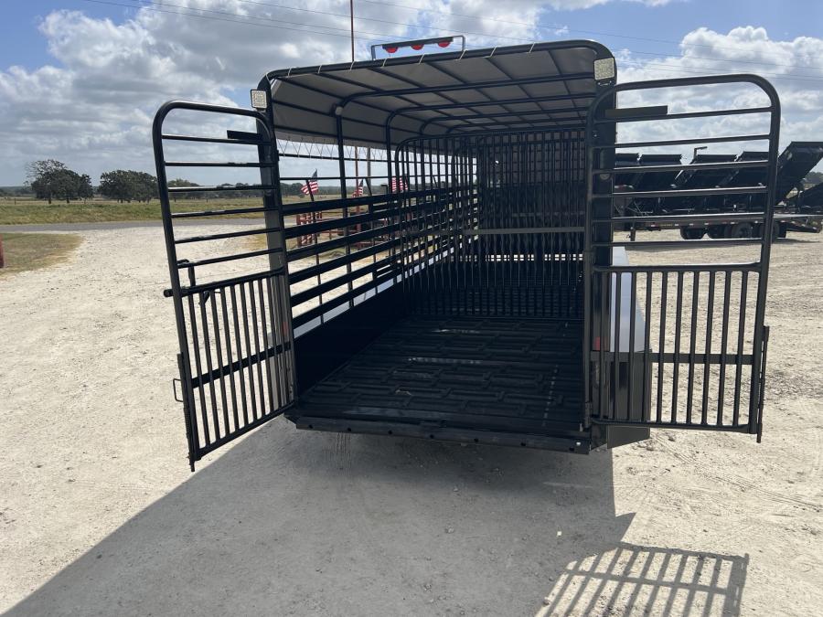 24' x 6'8" x 7' GN LIVESTOCK TRAILER BY DELTA MFG Image 6